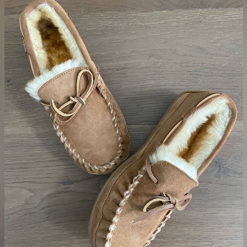 L.L. Bean Women’s Wicked Good Camp Moccasin Slippers NIB Brown Size 7 Never Worn - Picture 7 of 7